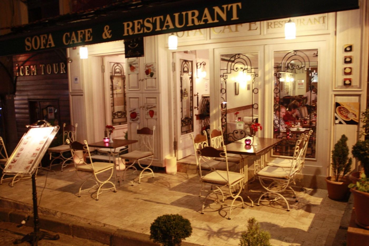 Nobel Hostel Guesthouse-Turkey-Istanbul-Restaurant-6