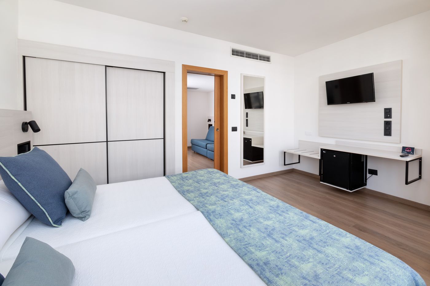 Alexandre-Hotel-Troya-Room-32