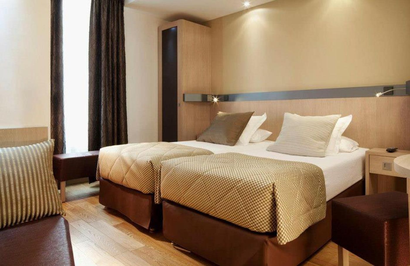 Tourisme Avenue - France - PARIS - Room - 8