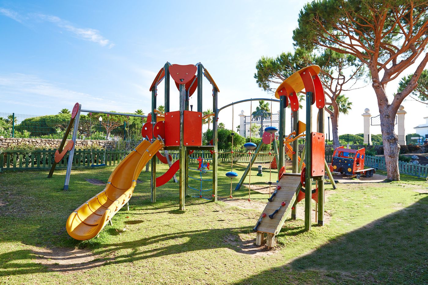 HIpotels Barrosa Garden