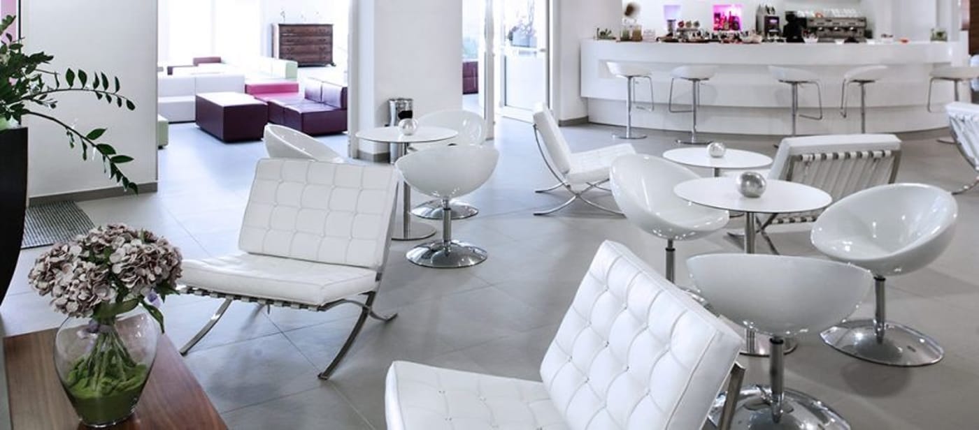 Yes Hotel Touring-Italy-Rimini-Lobby-7
