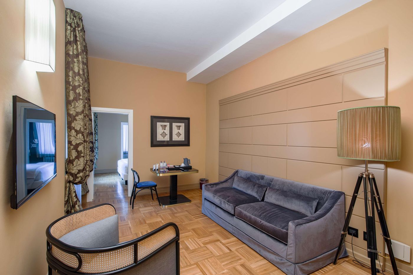 Hotel-Number-Nine-Room-6