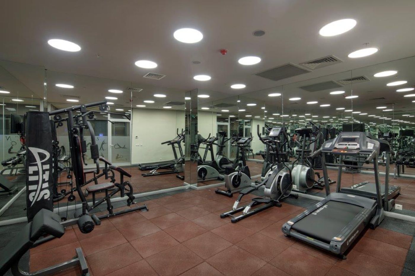 Icon-Hotel-Taksim-Sports-and-Entertainment-33