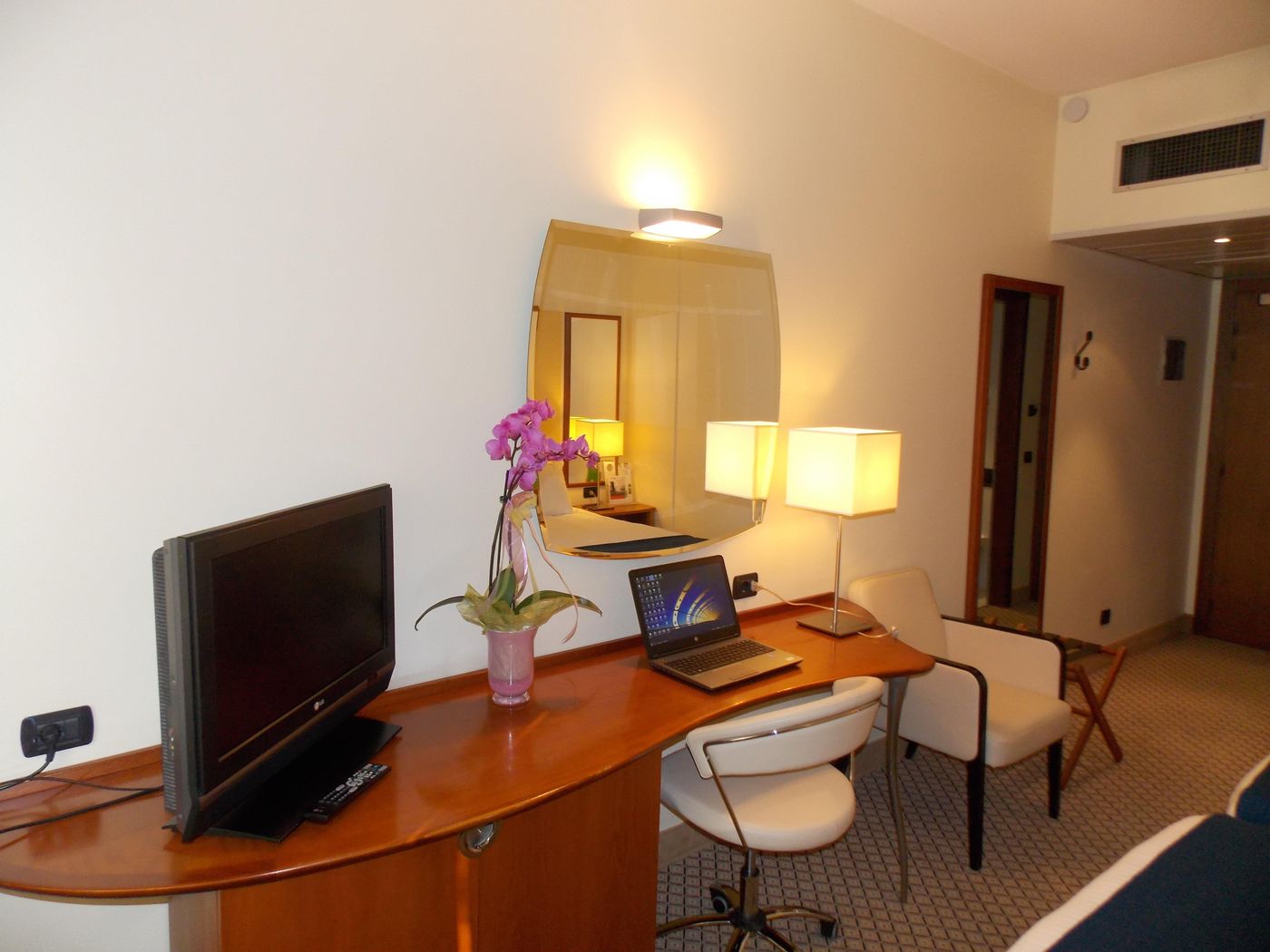 Belstay-Venezia-Mestre-Room-24