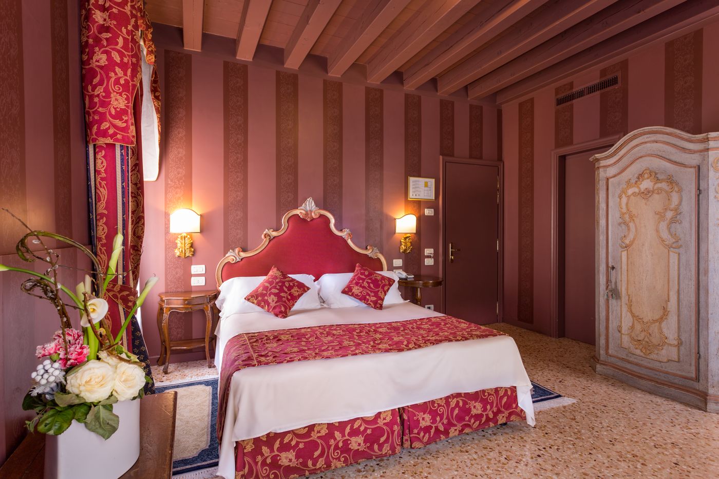 Tiziano - Italy - VENEZIA - Room - 3