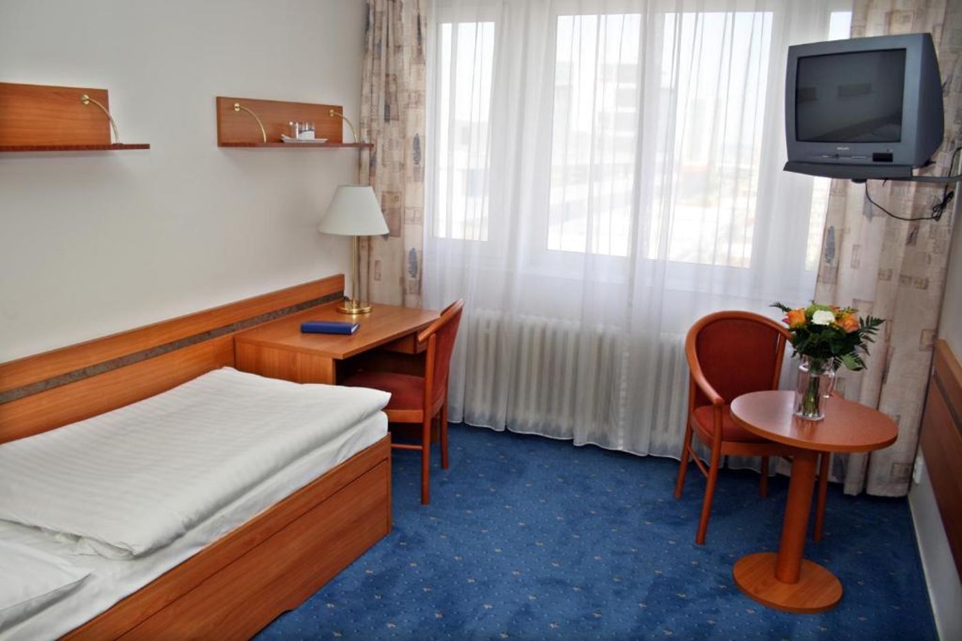 ILF-Hotel-Prague-Room-2