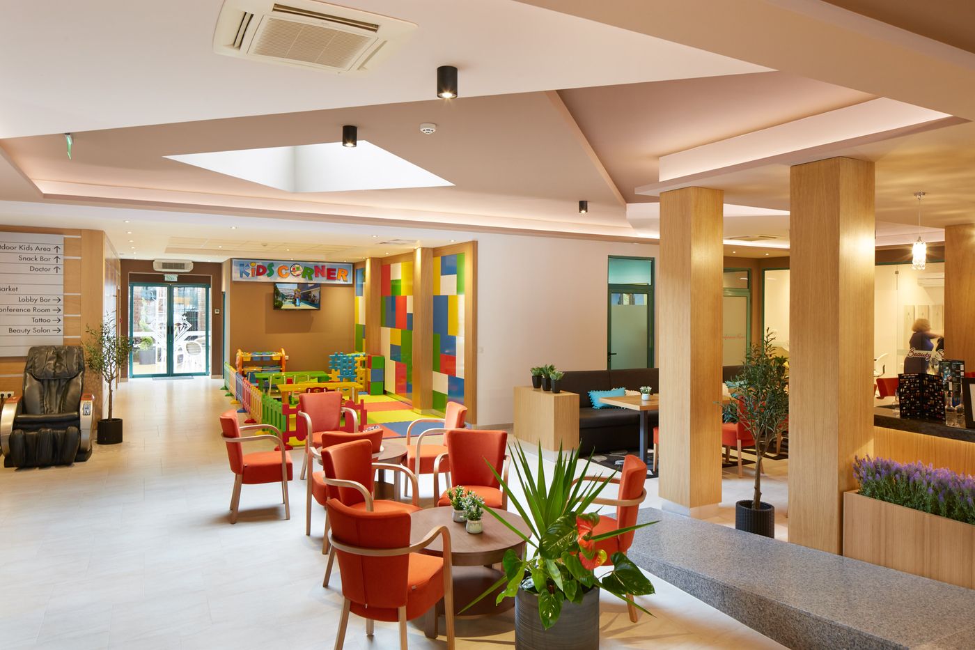 Diamond-Hotel-Lobby-42