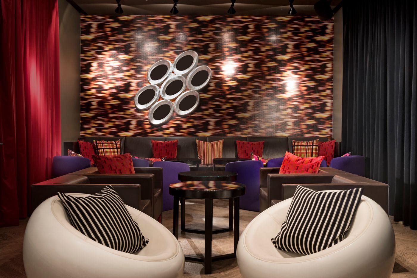 Adina-Apartment-Hackescher-Markt-Bar-20