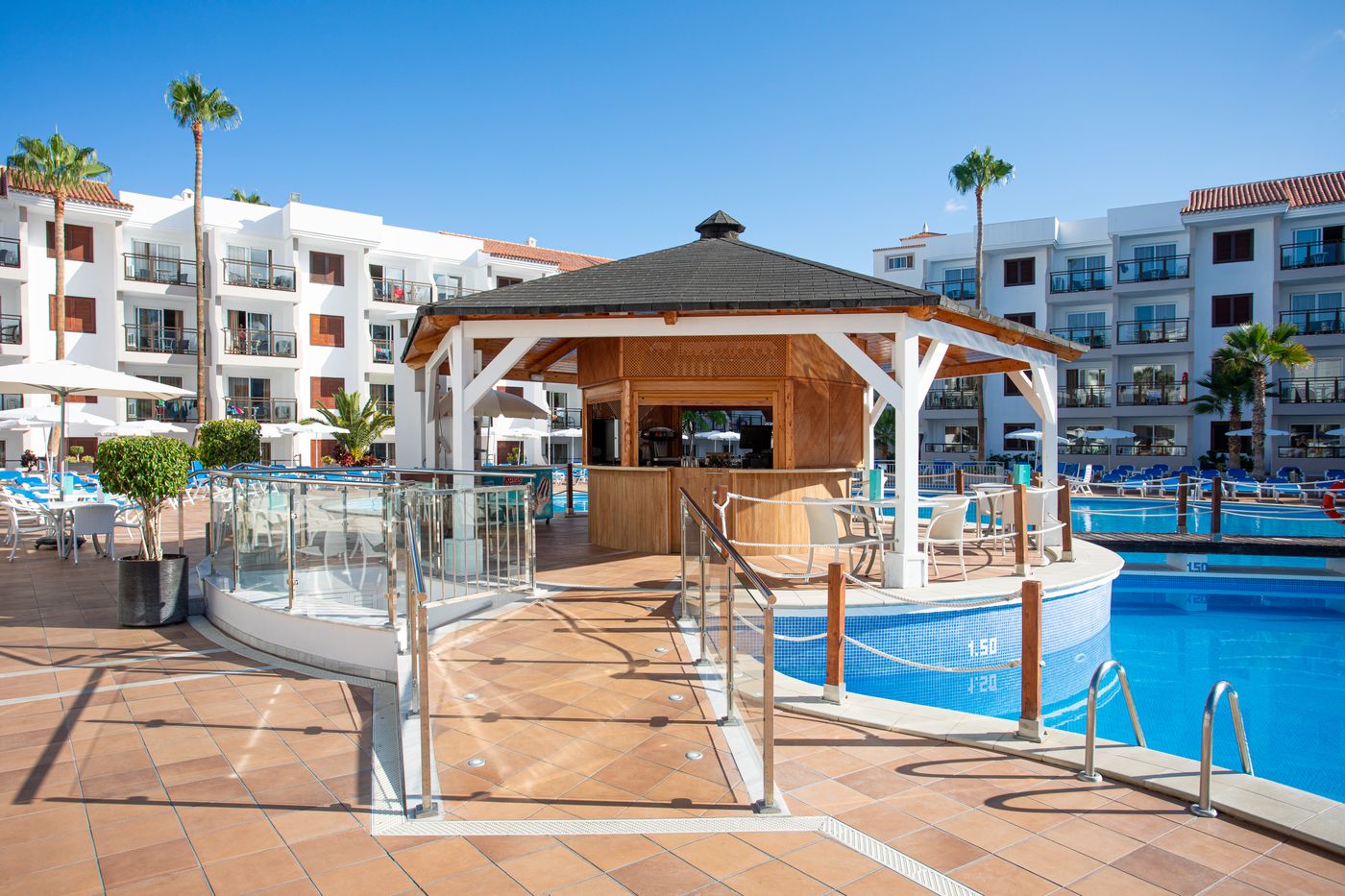 Globales-Tamaimo-Tropical-Bar-8