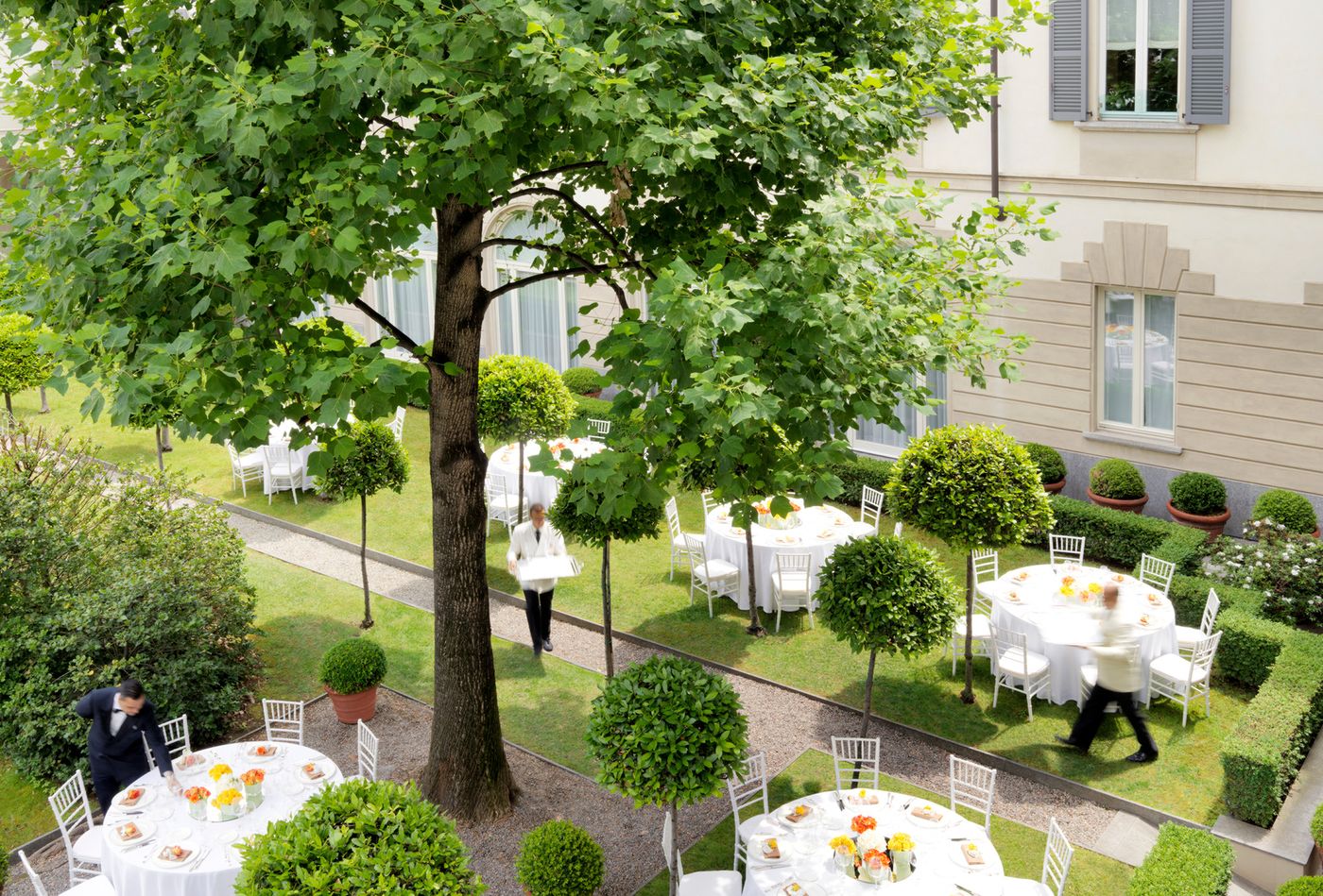 Four-Seasons-Hotel-Milano-Terrace-30
