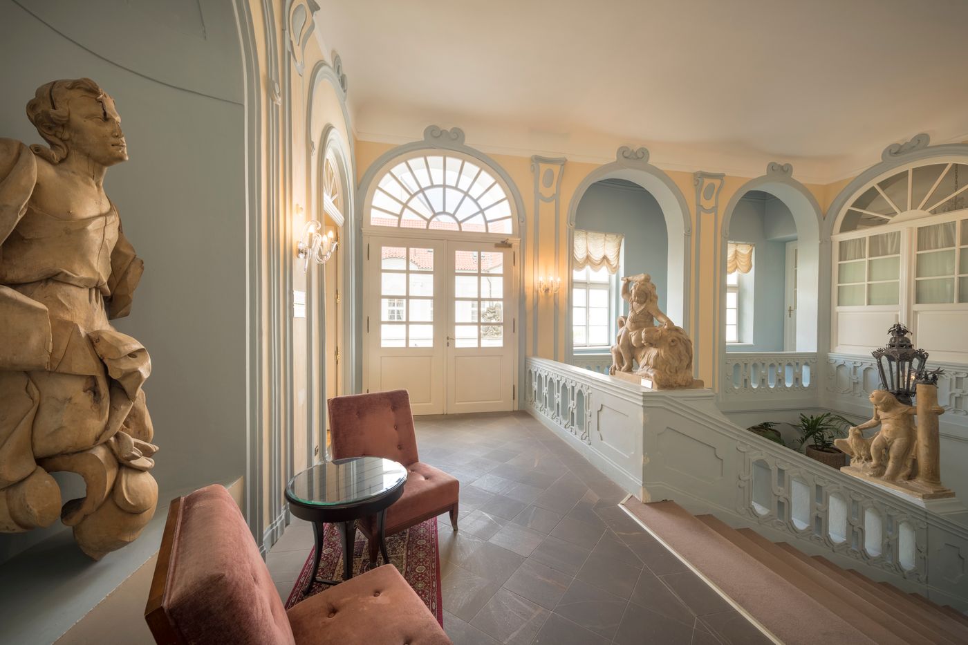 The-Mozart-Prague-Lobby-13