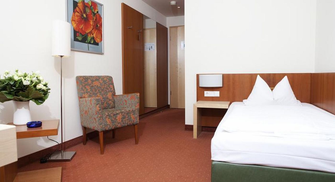 Flandrischer-Hof-Room-18