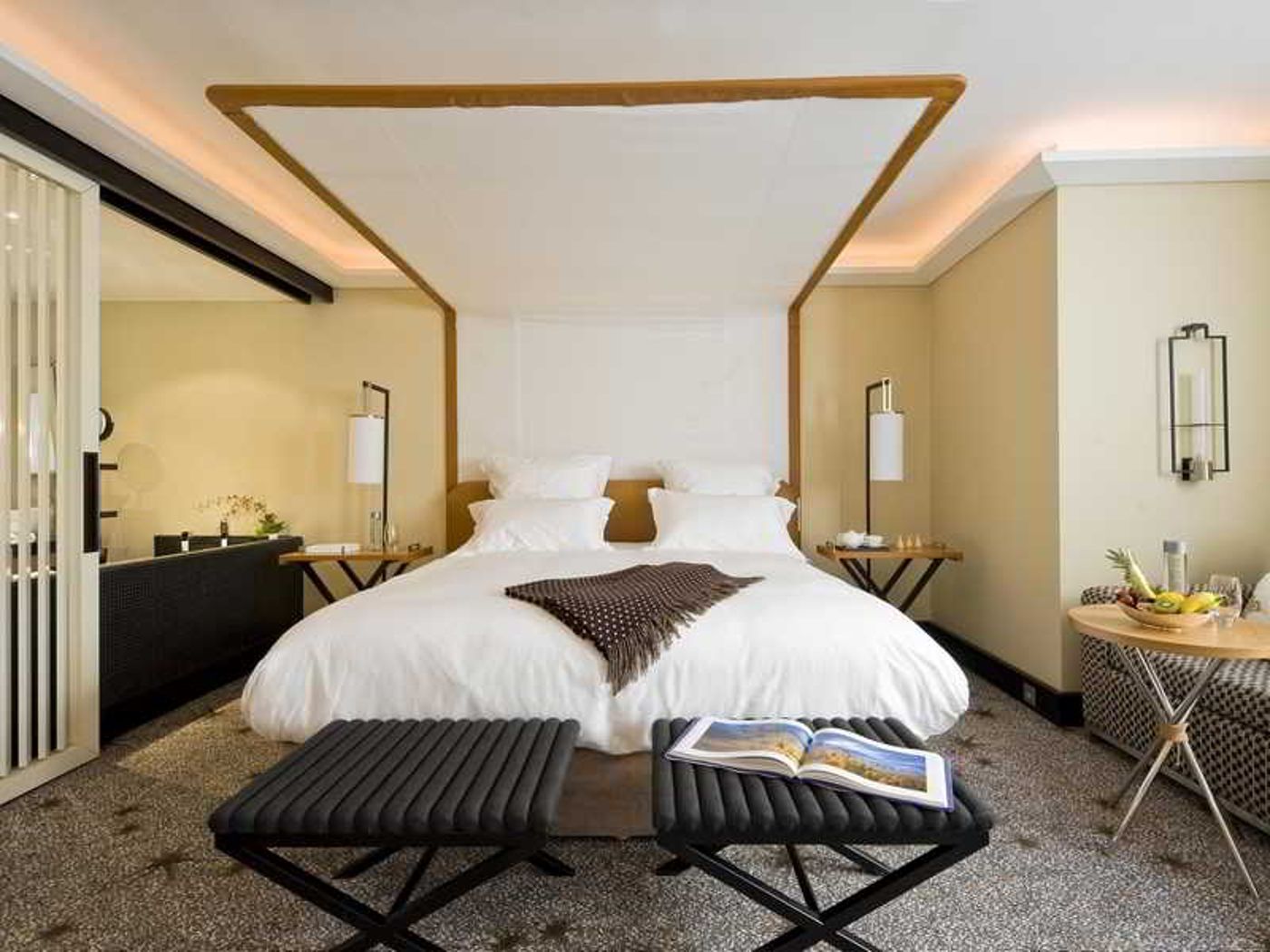 Five-Seas-Hotel-Room-34