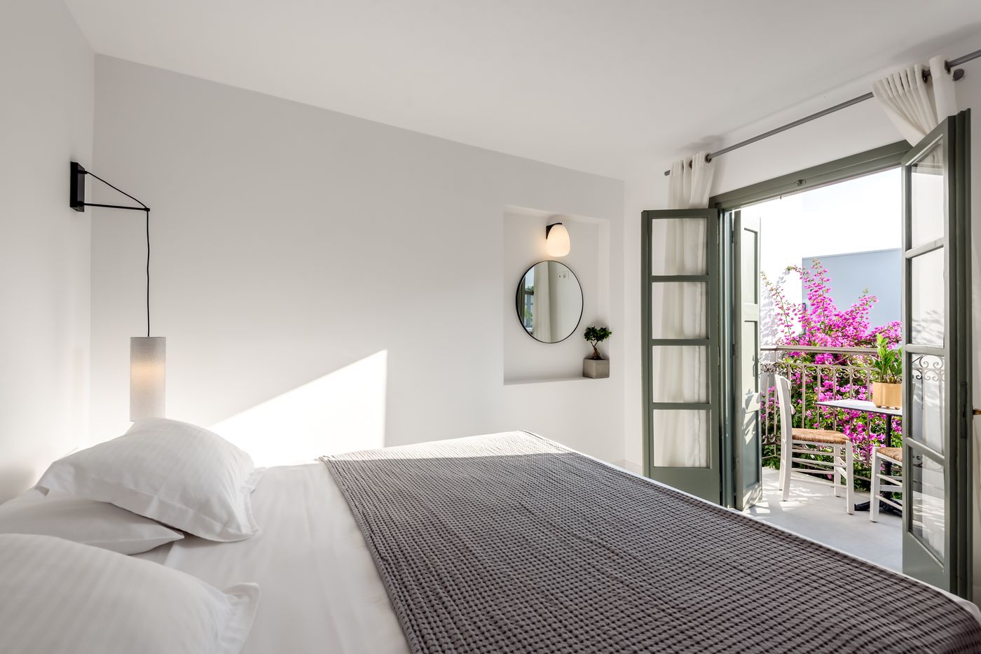 Nissia-Apartments-Room-27