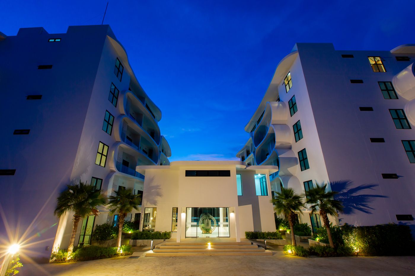 Utopia Naiharn-Thailand-Nai Harn-Lobby-7