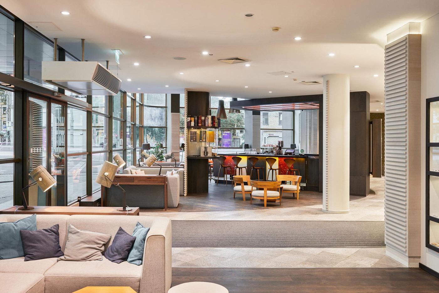 Holiday Inn Vilnius-Lithuania-VILNIUS-General view-9