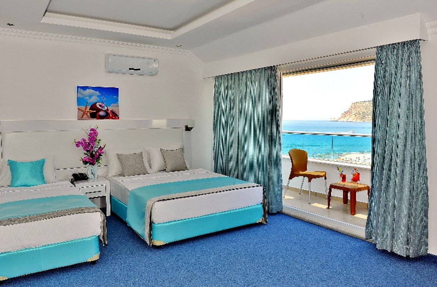 Mesut-Hotel-Room-15