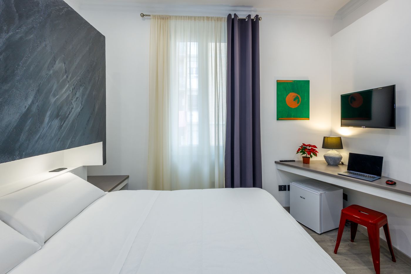 Crossroad-Hotel-Room-16