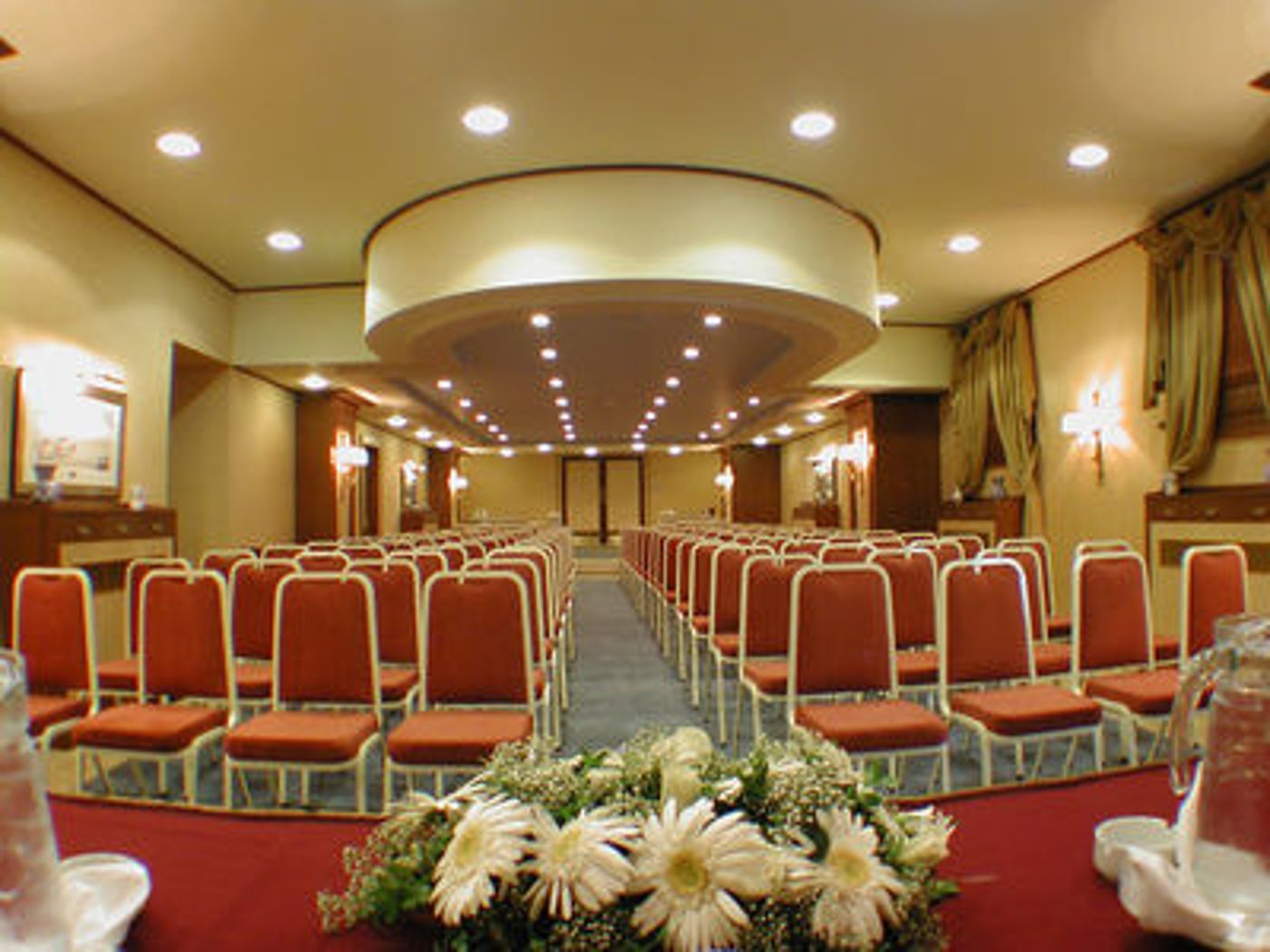 Hotel Eresin Crown