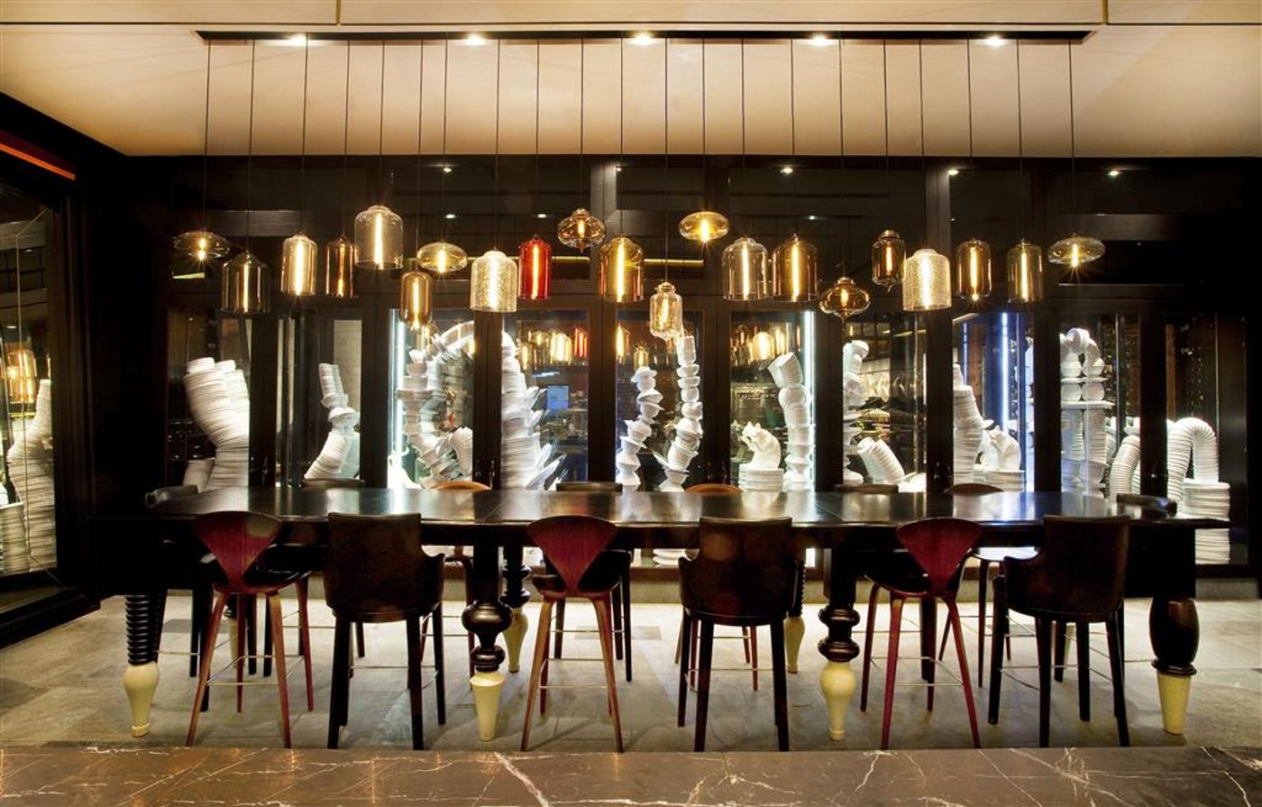 W-Hong-Kong-General-view-22