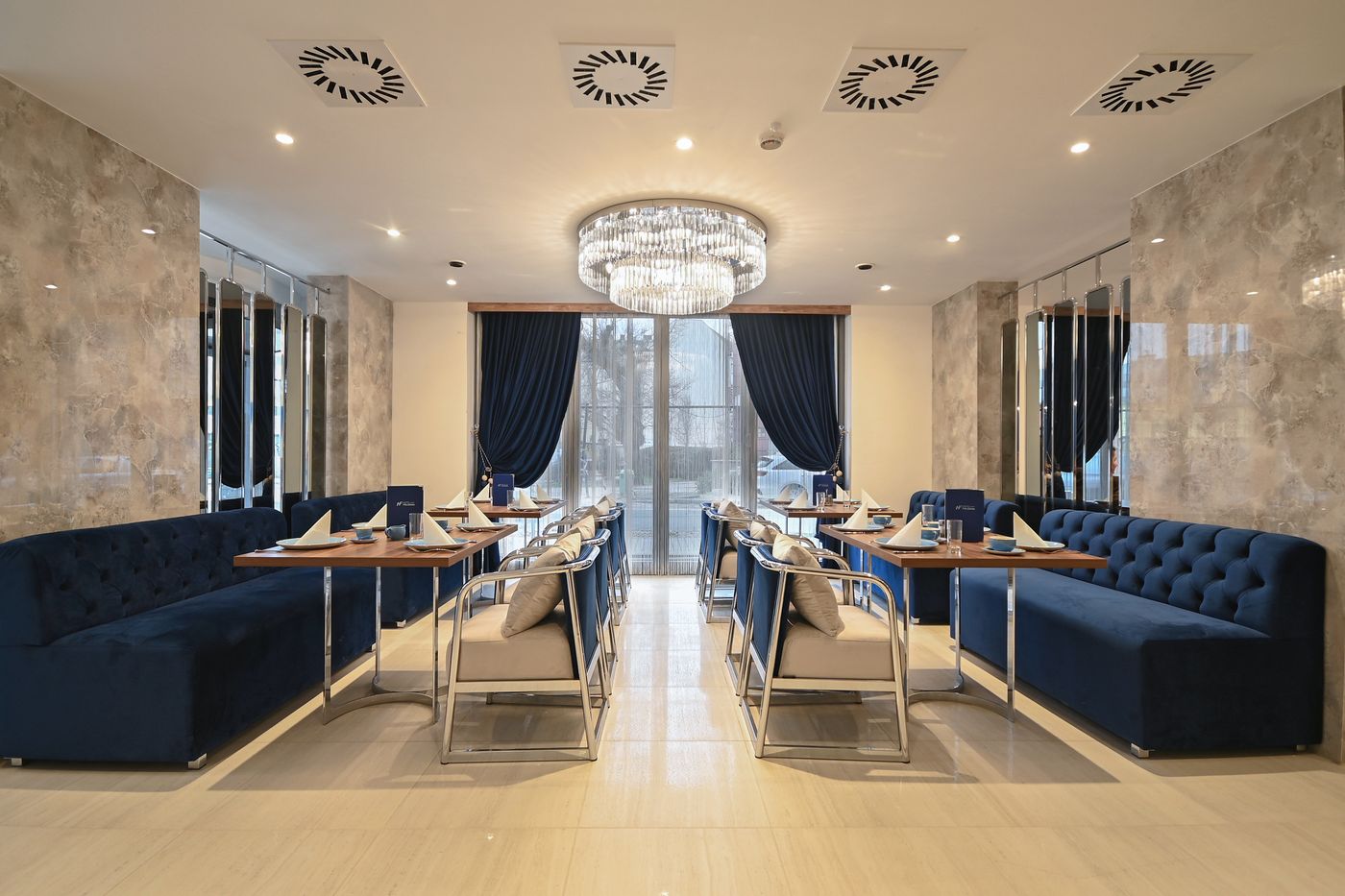 Hotel Foldana-Hungary-Budapest-Lobby-8