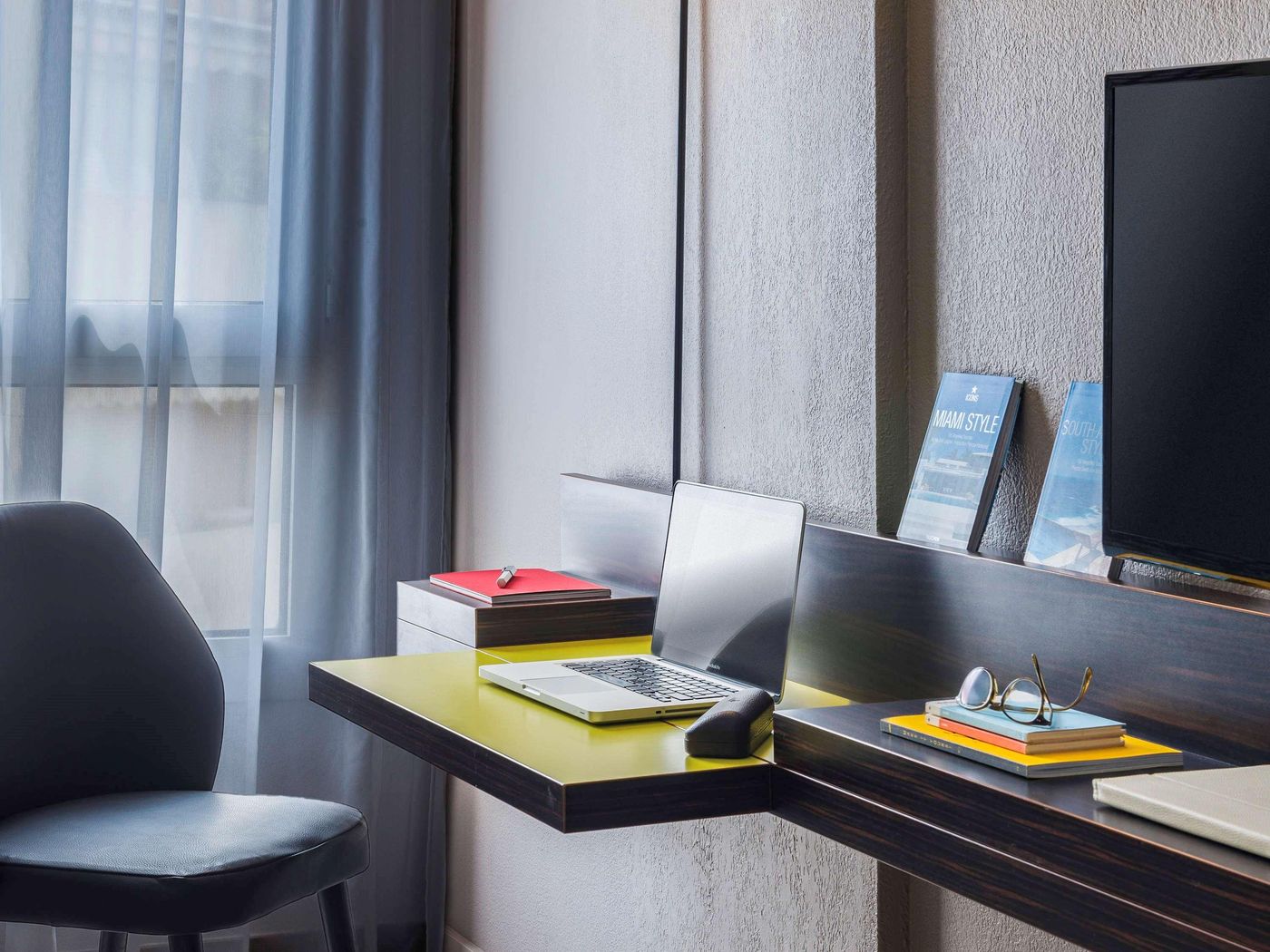 Ibis-Styles-Nice-Vieux-Port-Room-15