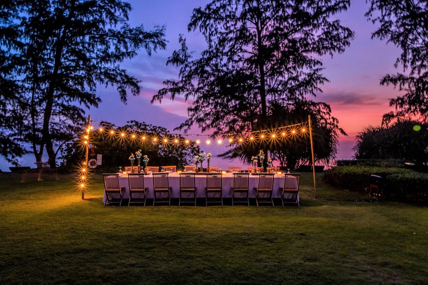 Renaissance-Phuket-Resort---Spa-Beach-25