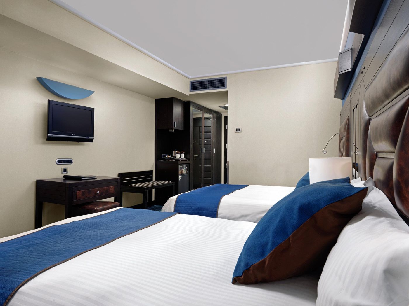 Crowne-Plaza-Athens-Room-33