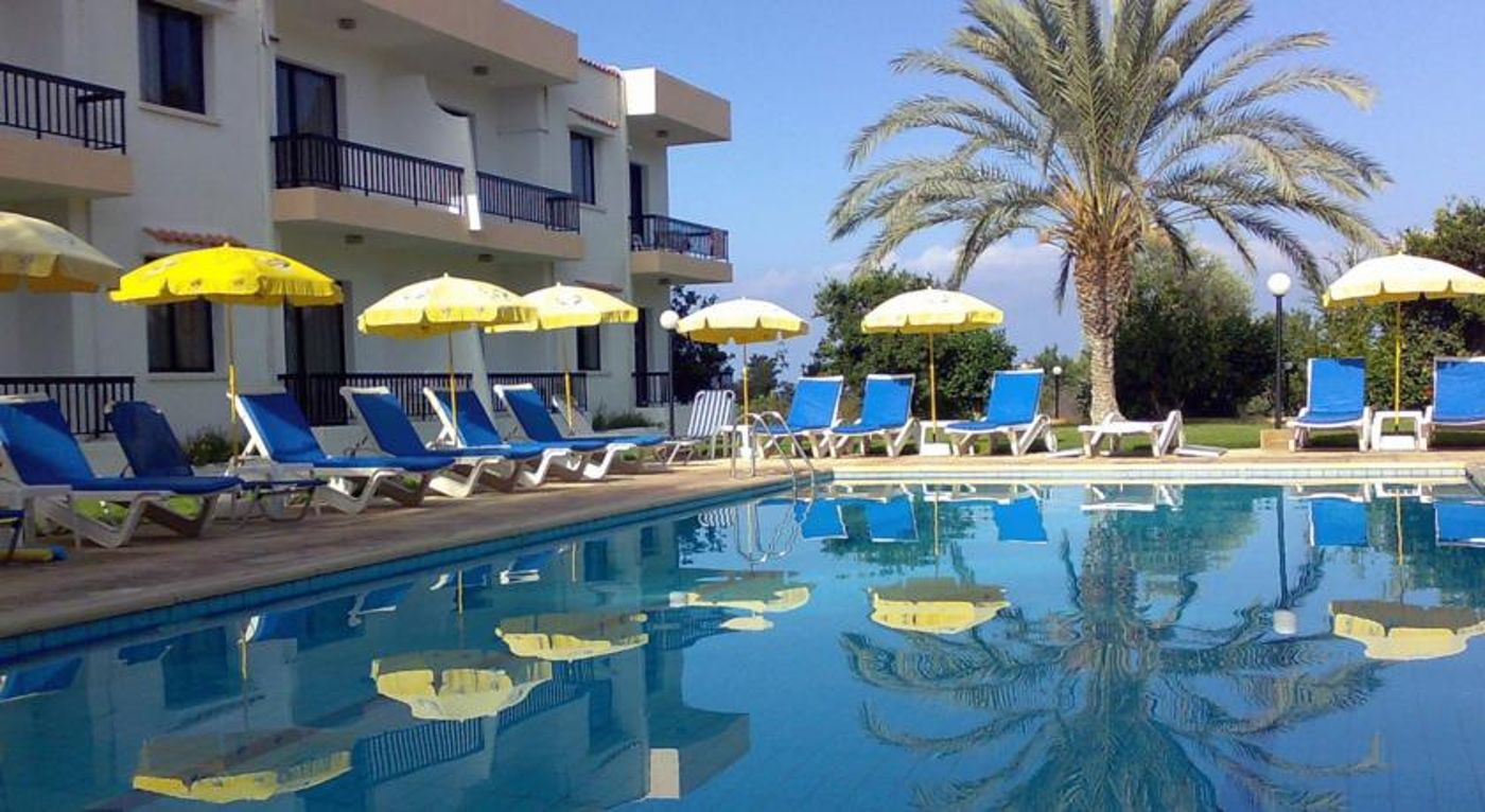 Hadjantoni Anna Apartments