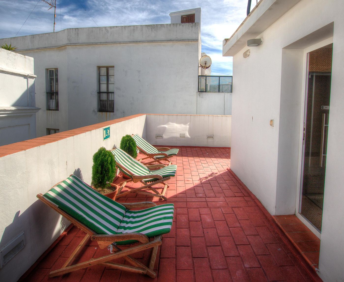 La-Joyita-De-Tarifa-Terrace-5