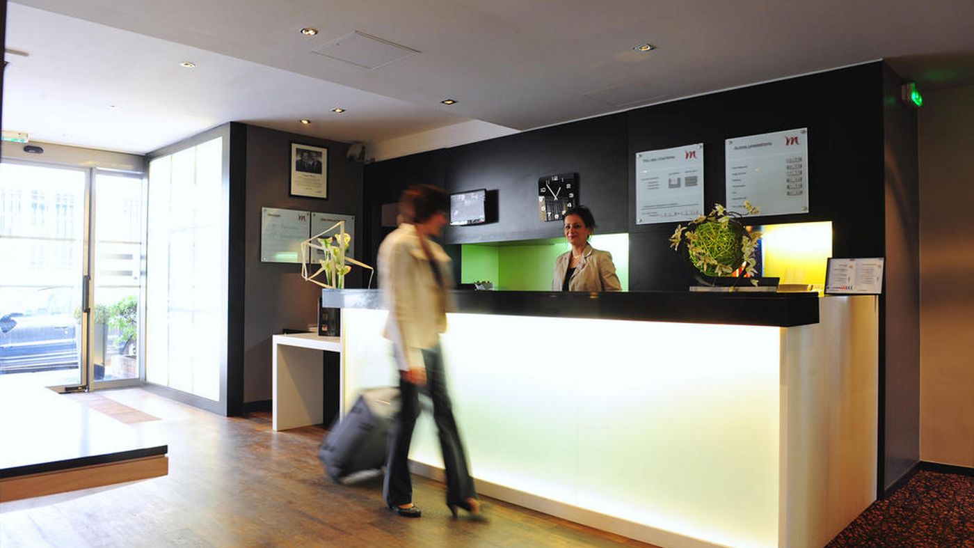 Hotel-Mercure-Paris-15-Porte-de-Versailles-Lobby-27