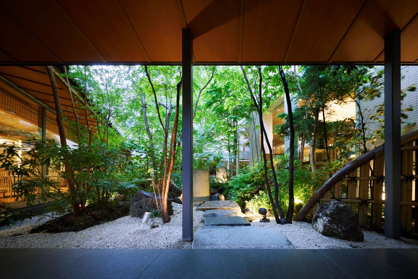 Niwa Tokyo-Japan-Chiyoda Ku-General view-5