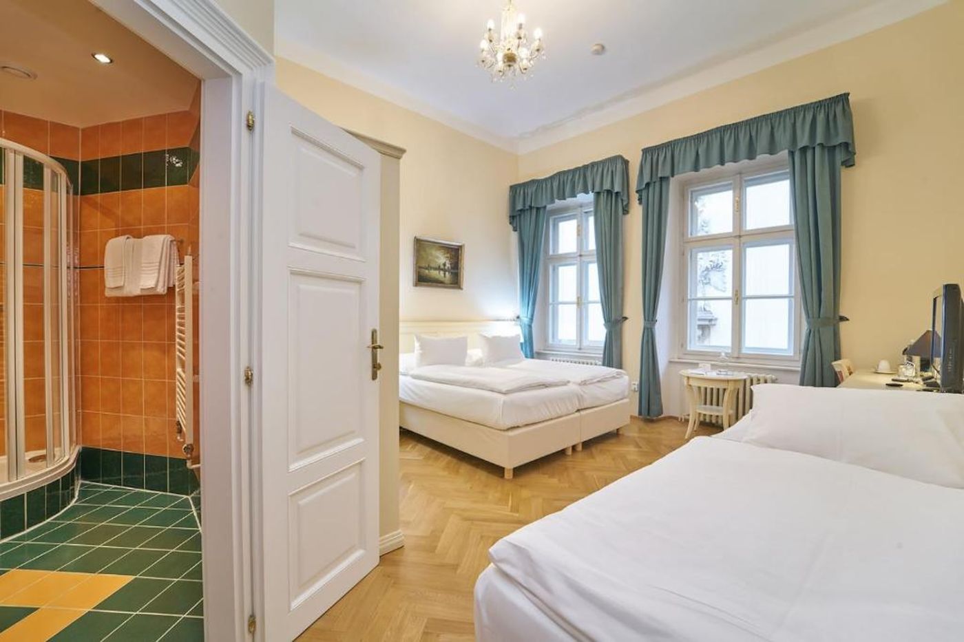 Josephine-Old-Town-Square---Czech-Leading-Hotel-Room-7