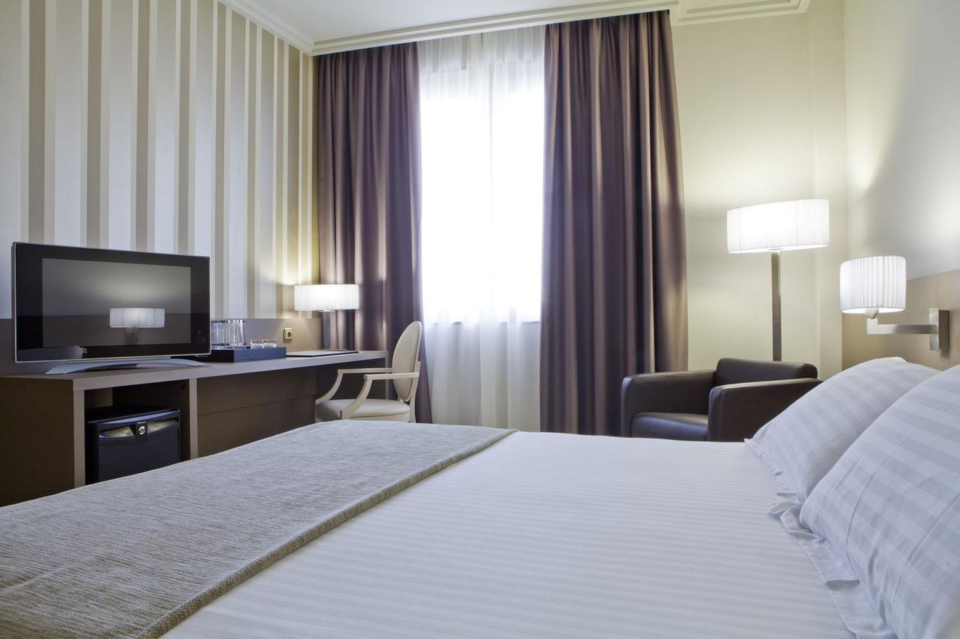 Ciutat-de-Tarragona-Room-13