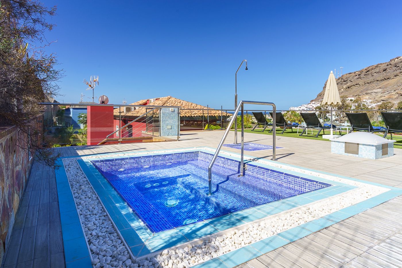 New - Cordial Mogan Solaz