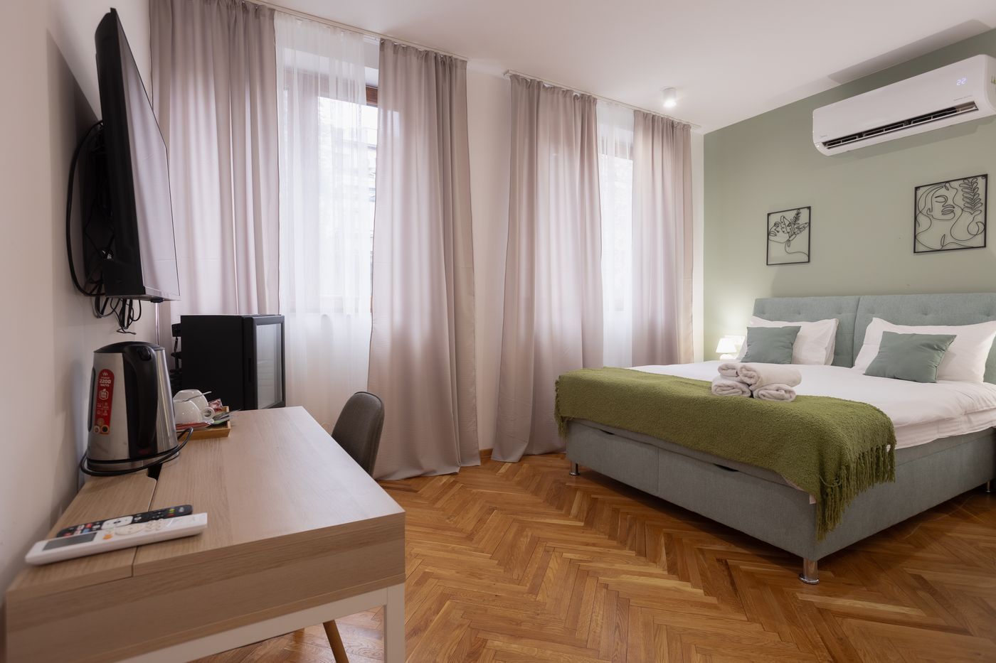 Fera-Serbia-Beograd-Room-9
