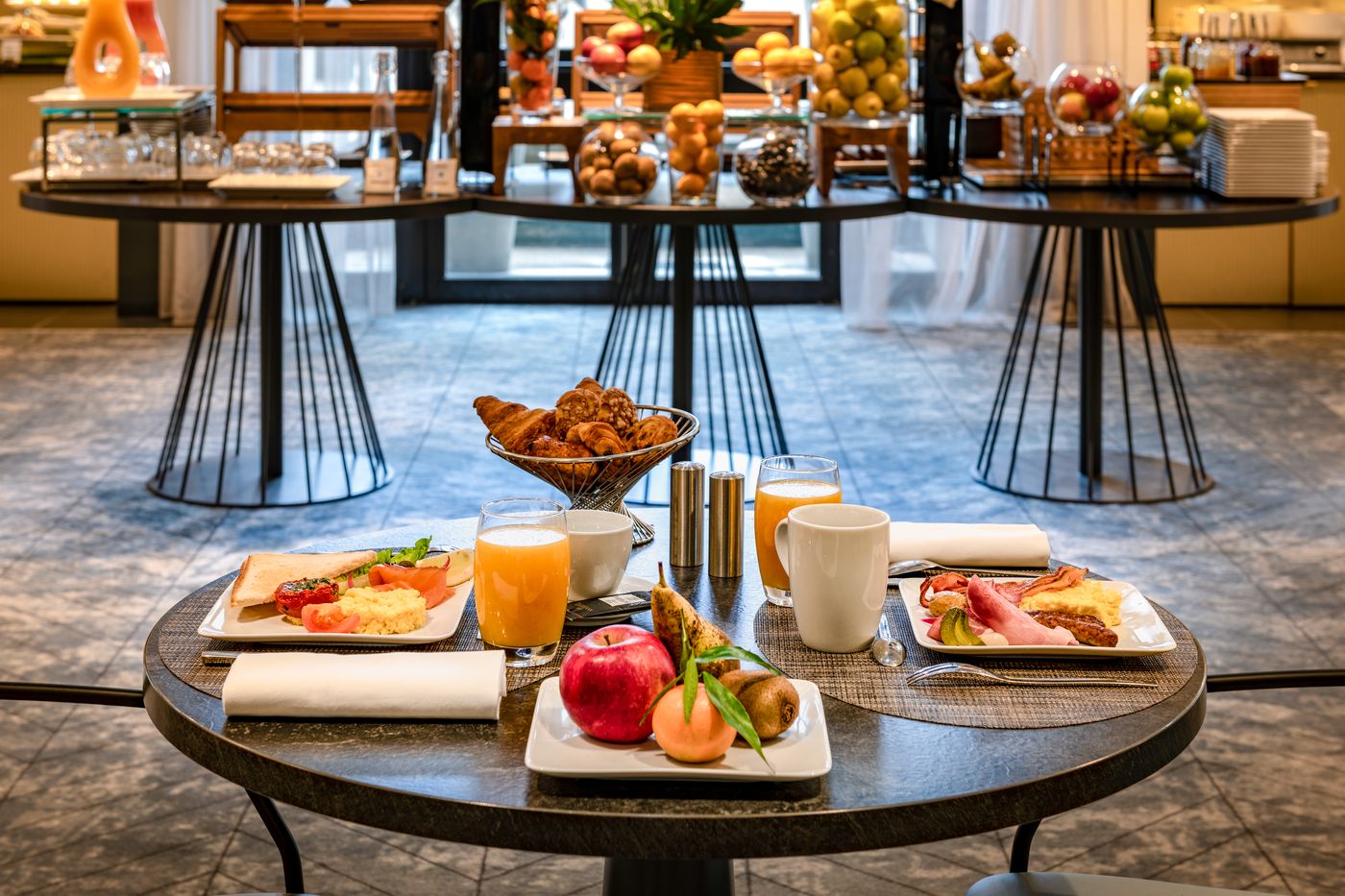 Le-Louis-Versailles-Chateau-Restaurant-56