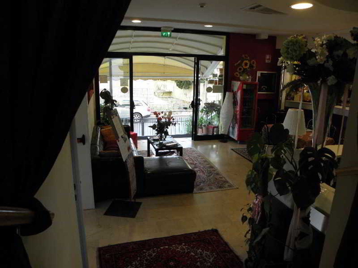 Crosal-Italy-RIMINI-Lobby-7