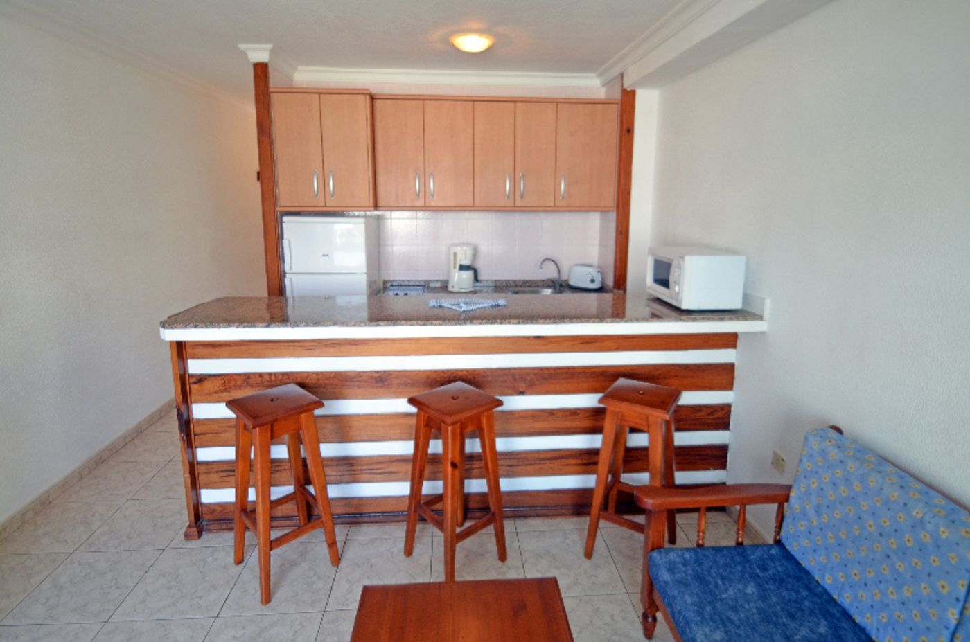 Los-Juncos-I-Room-34