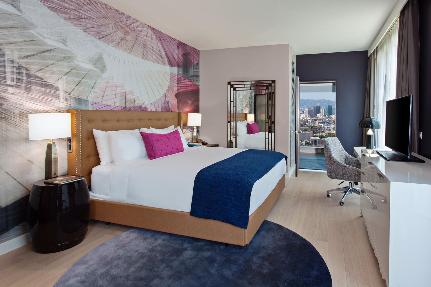 Hotel-Indigo-Los-Angeles-Downtown-Room-8