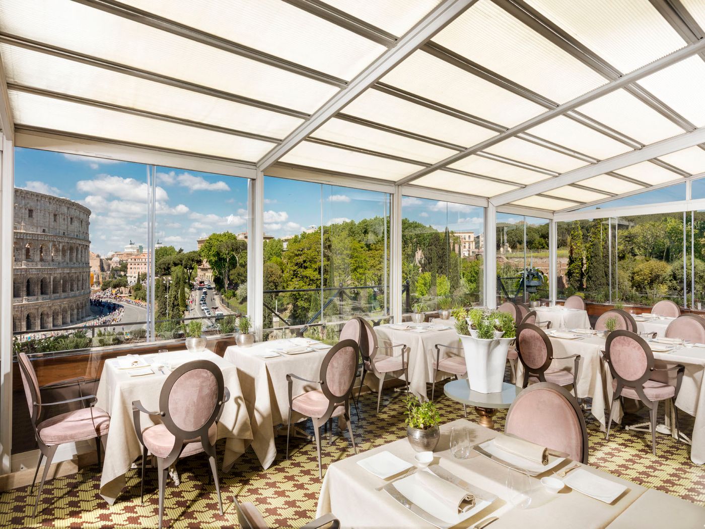 Palazzo-Manfredi-Small-Luxury-Hotels-of-the-World-Restaurant-12