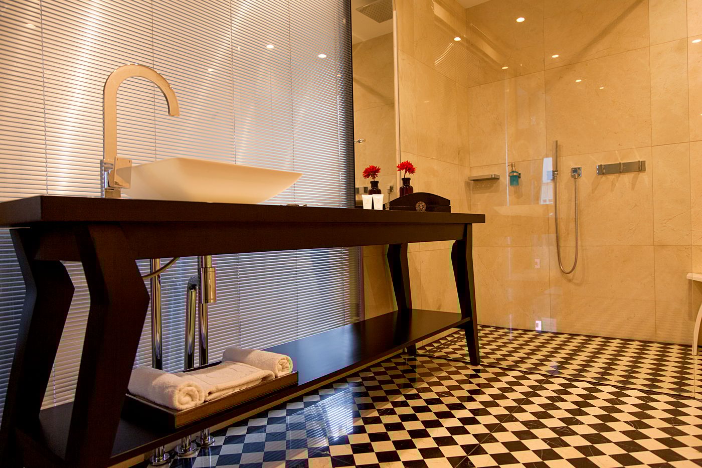 Quentin-Boutique-Hotel-Room-47