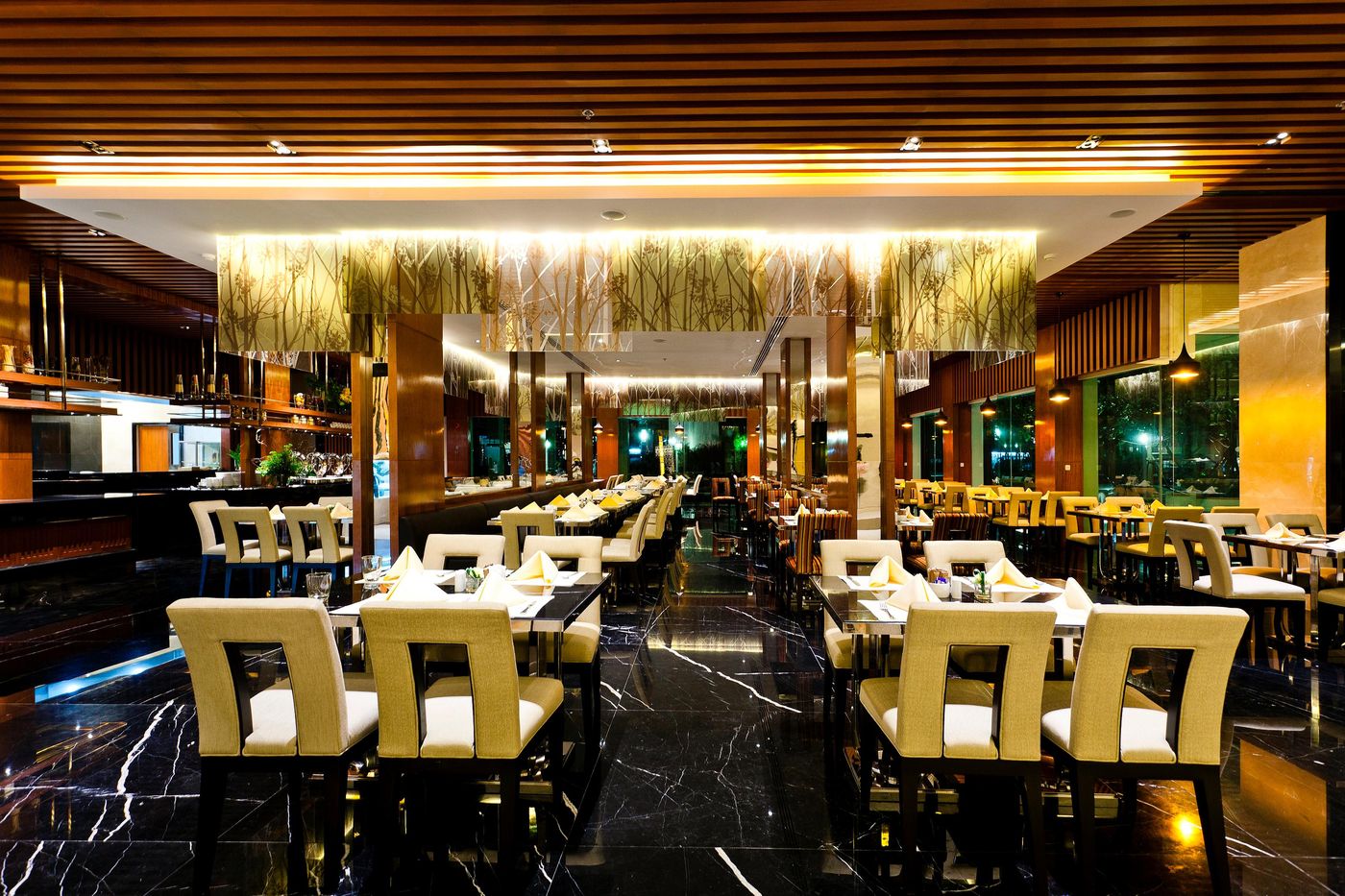 Royal-Princess-Larn-Luang-Bangkok-Restaurant-49