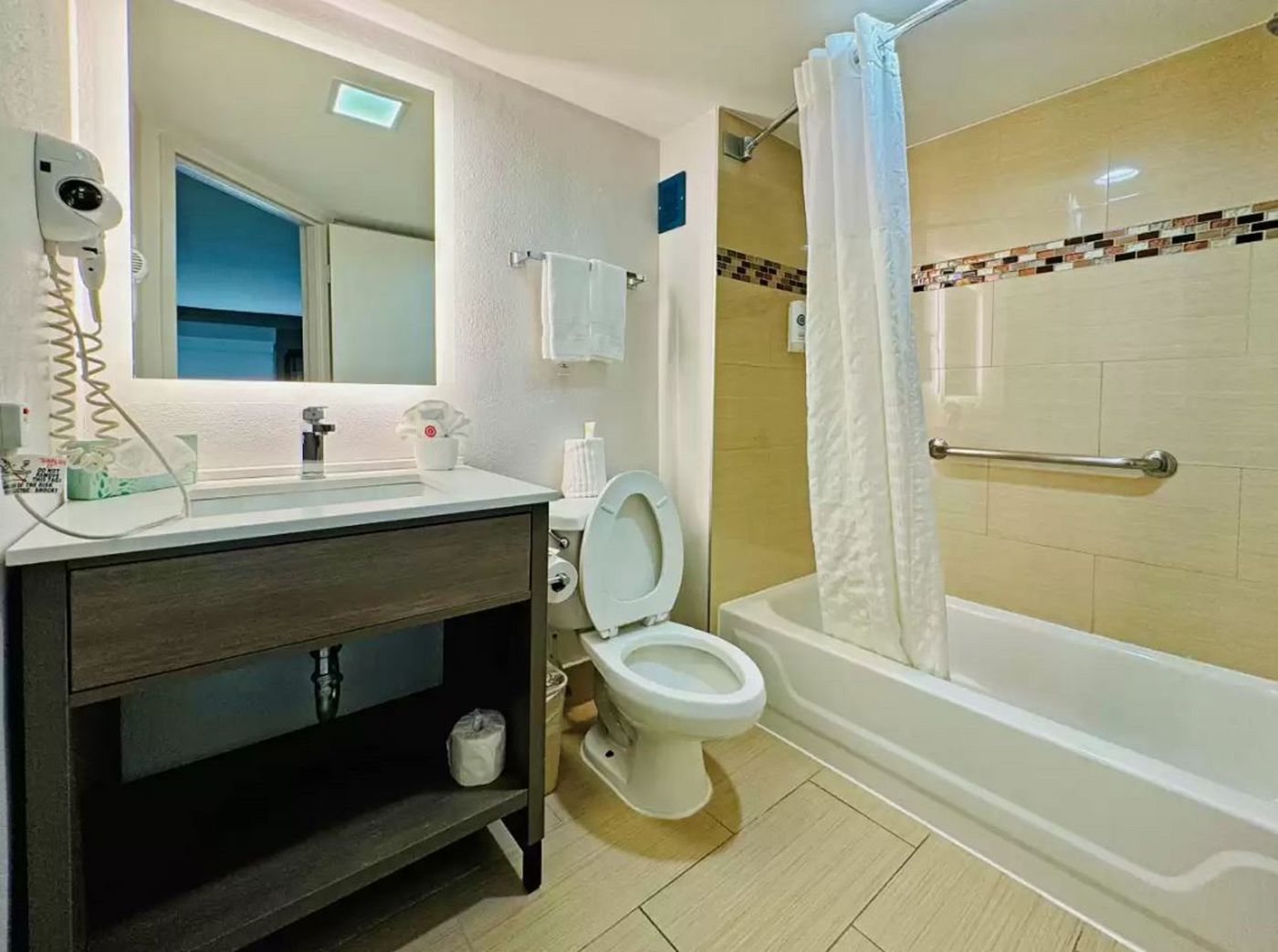 Comfort Inn Suites Houston I 10 West Energy-United States-HOUSTON-Room-5