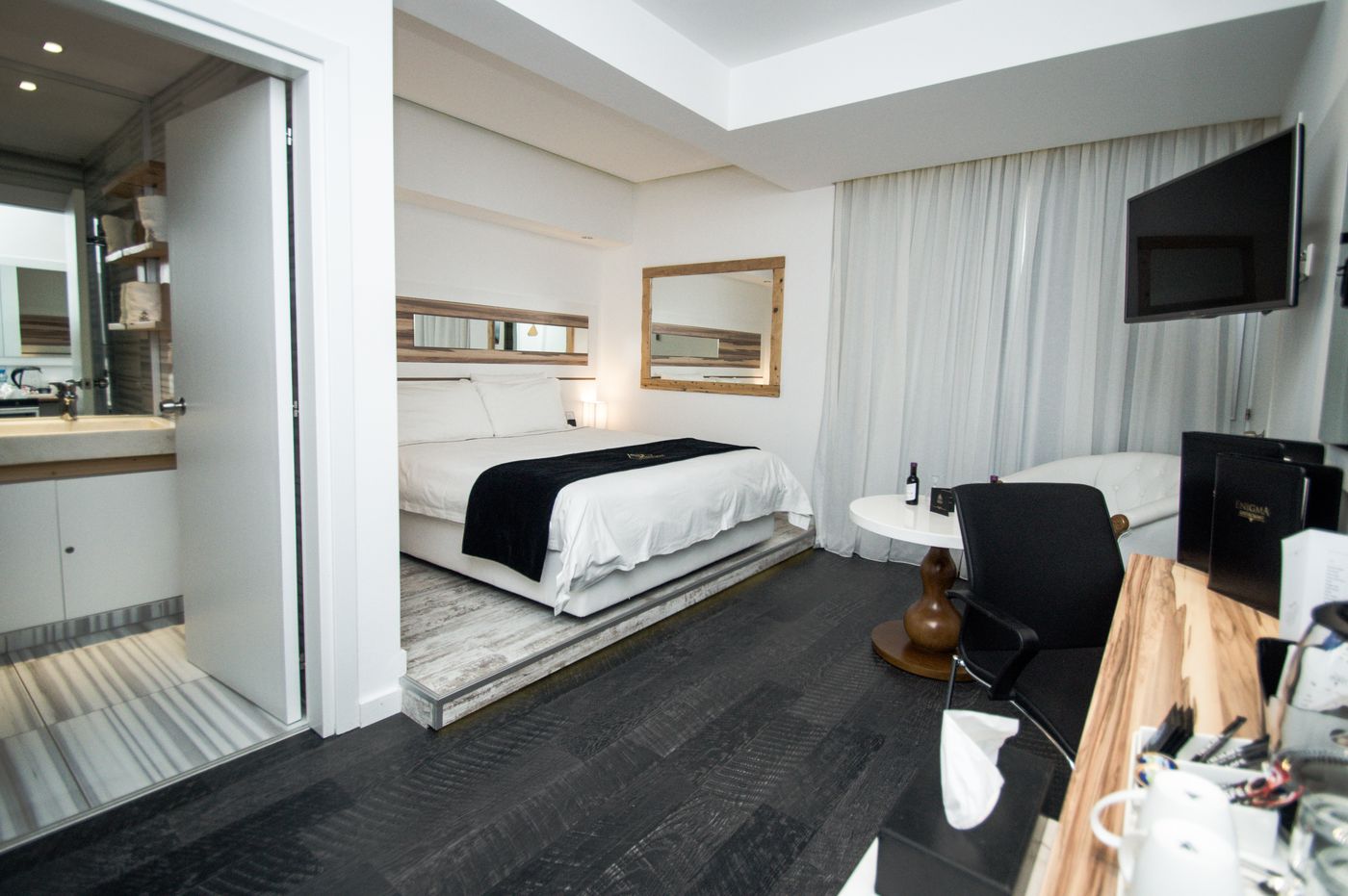 The-Ciao-Stelio-Deluxe-Hotel-Room-27