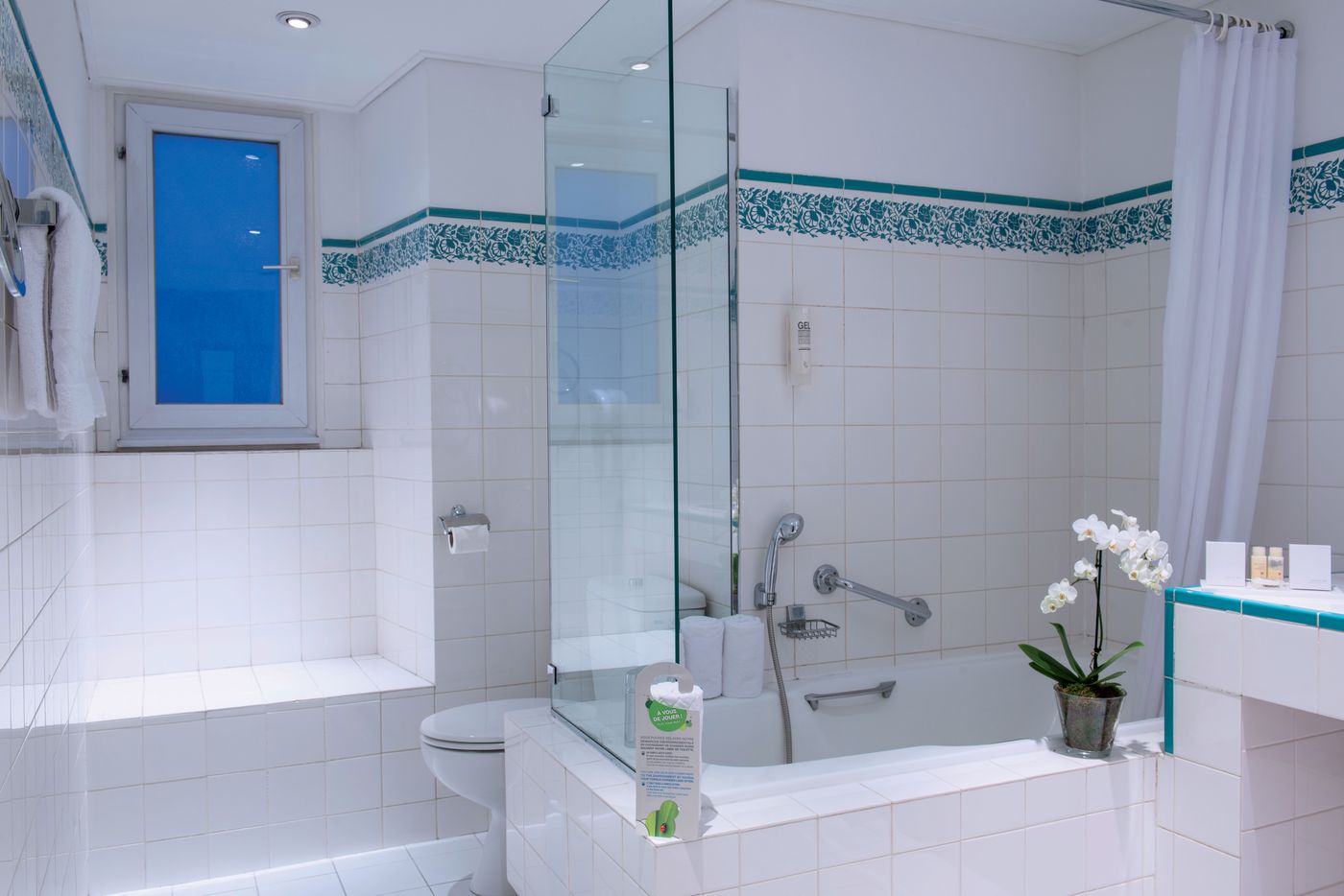 Hotel-Provinces-Opera-Vacances-Bleues-Room-20