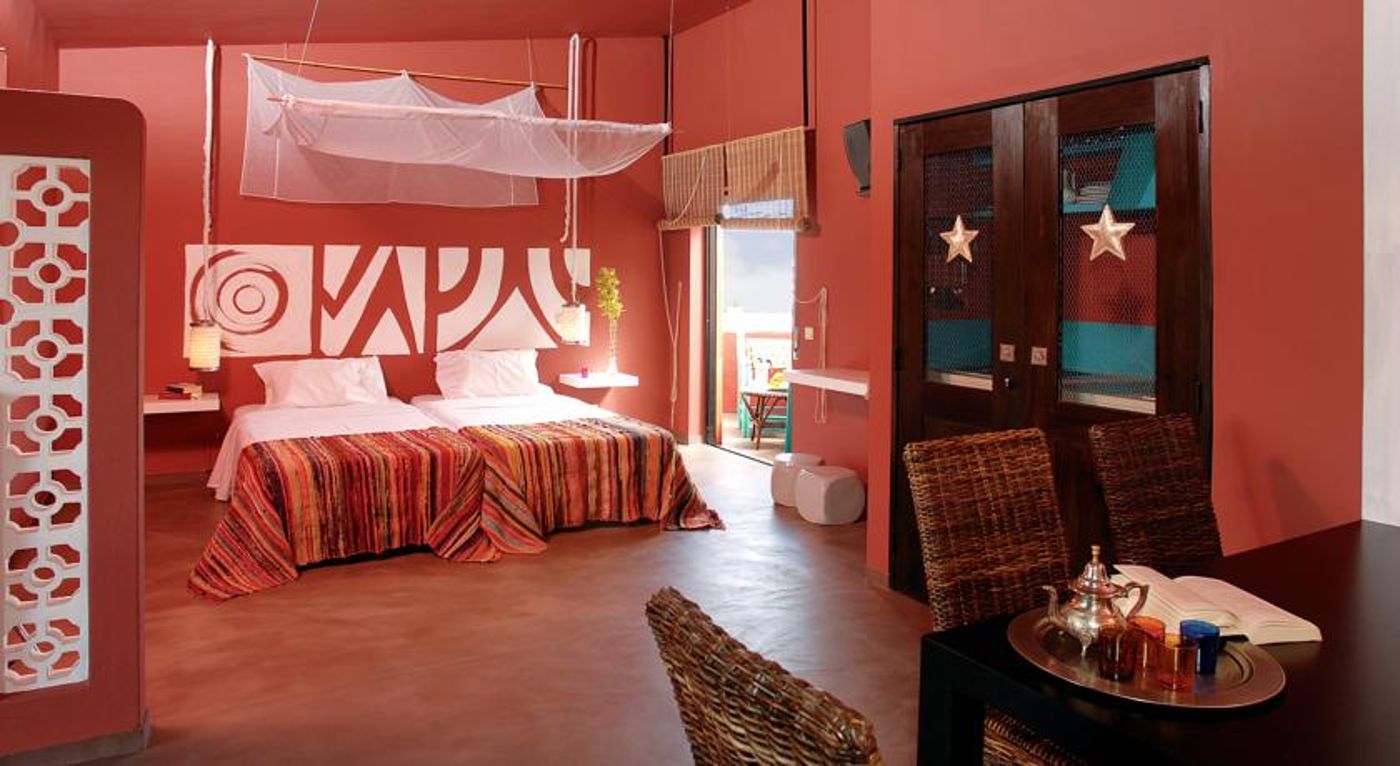 Costa d'Oiro Ambiance Village