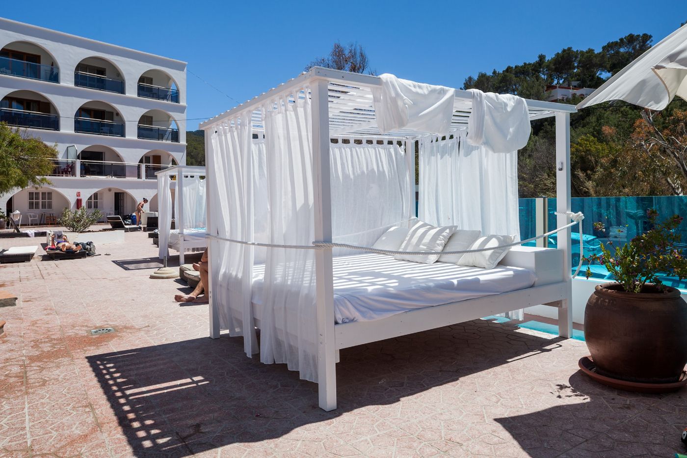 Puerto-Cala-Vadella-Pool-55