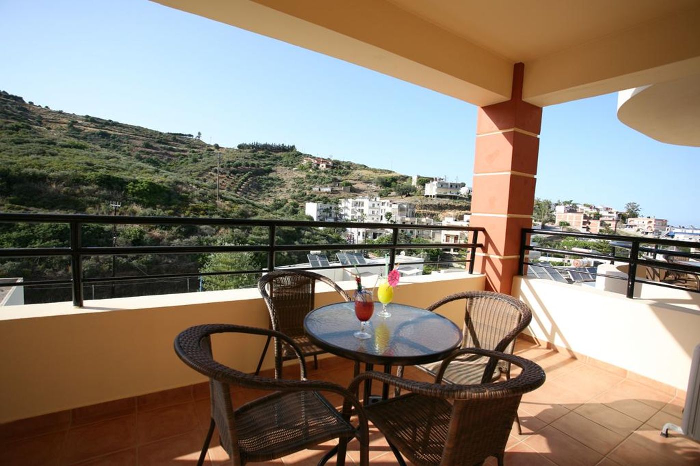 Elpis Studios and Apartments