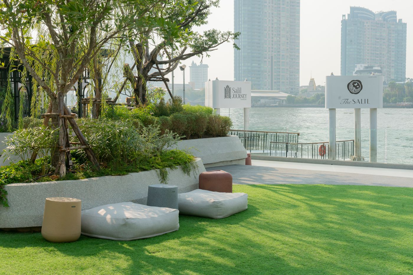 The-Salil-Hotel-Riverside-Bangkok-General-view-67